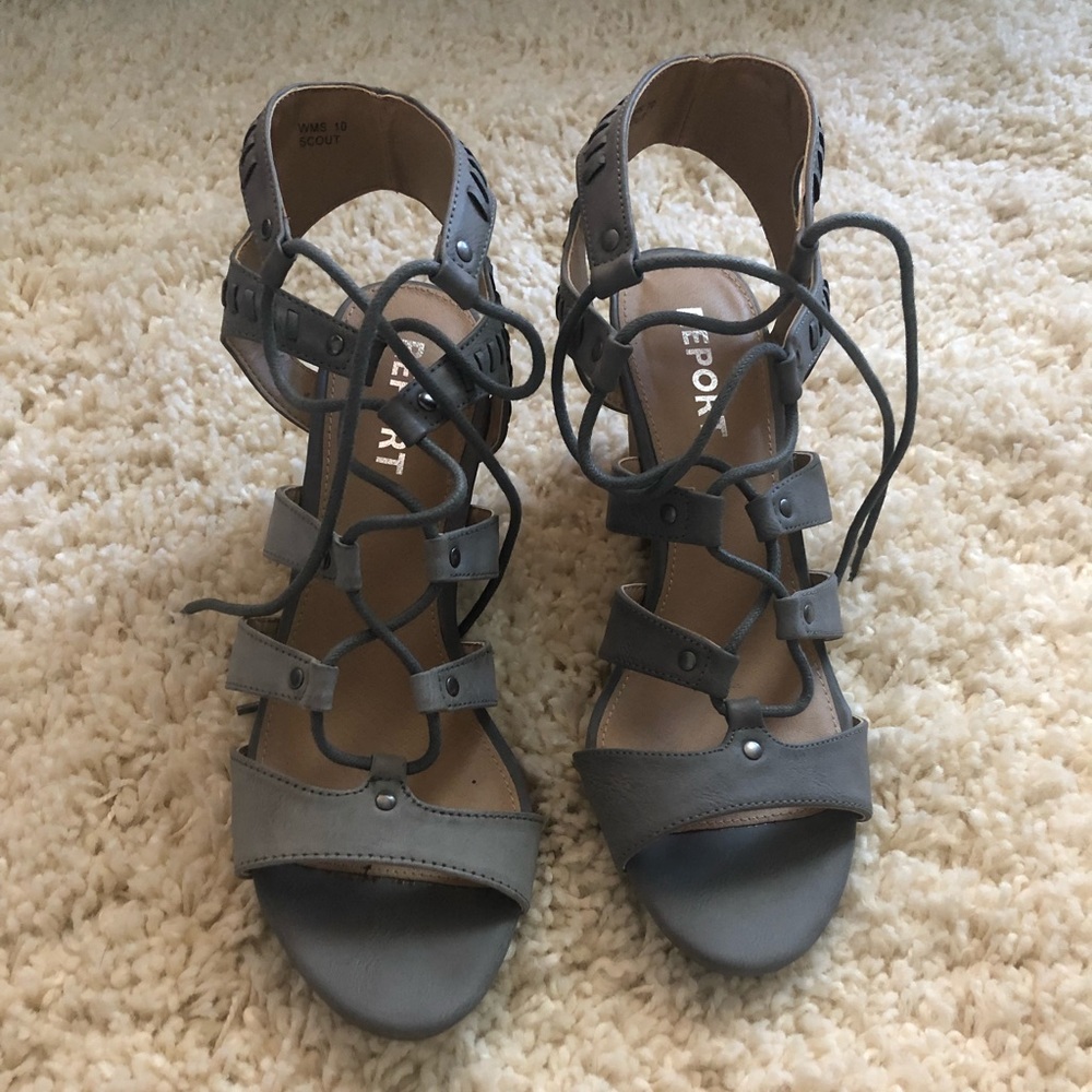 Report Gray Heels
